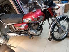 HONDA 125 Red