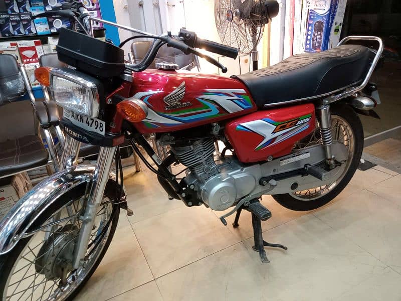 HONDA 125 Red 2