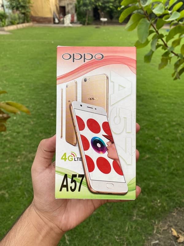 Oppo A57 (4+64) 6