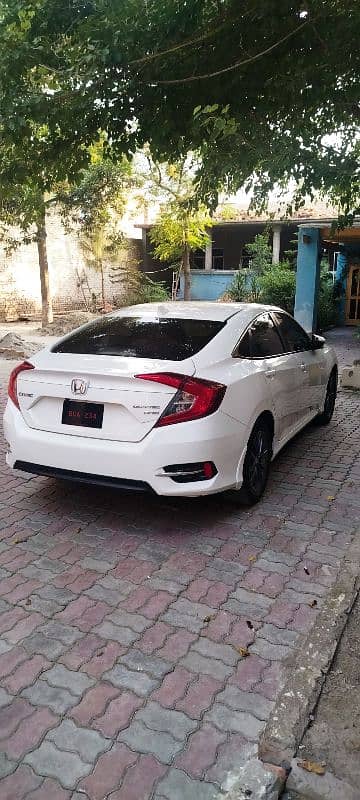 Honda Civic 2020 6