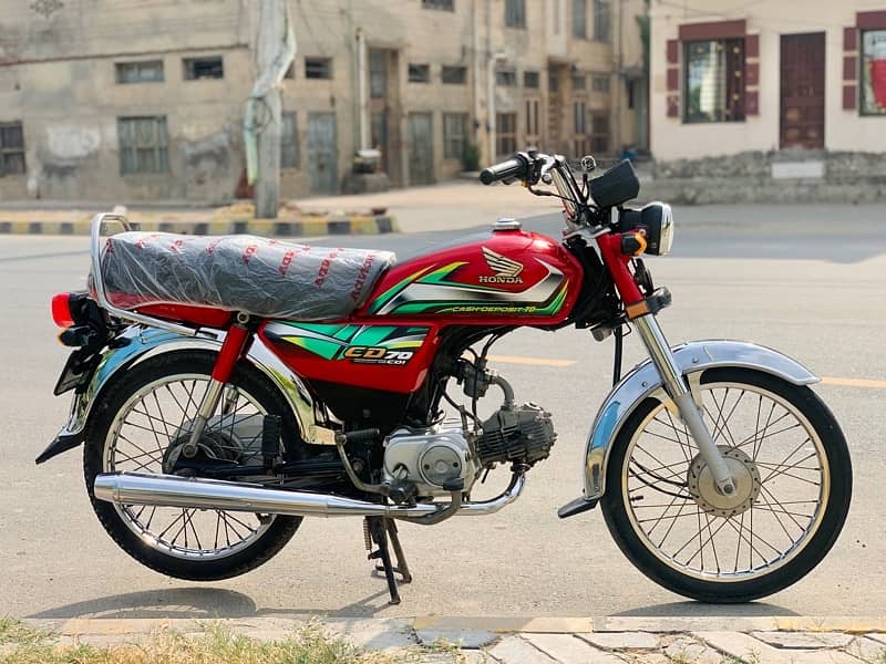 Honda 70 (2022) ka 8 Mahina nikli ha bike A one Lush Condition ha 2