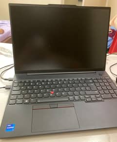 Lenovo Thinkpad E16 Gen 1 i7 13700H 1TB