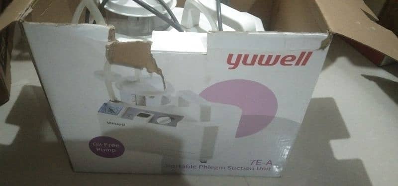 Yuwell phlegm suction Machine/ suction pump 0