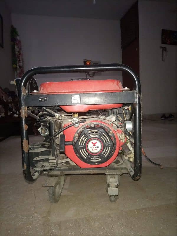 2.5kw generator for sale in lahore good condition 2