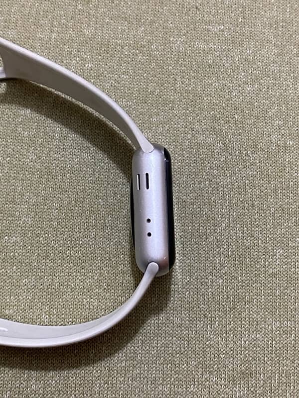 Apple Watch Series 3 38mm 4