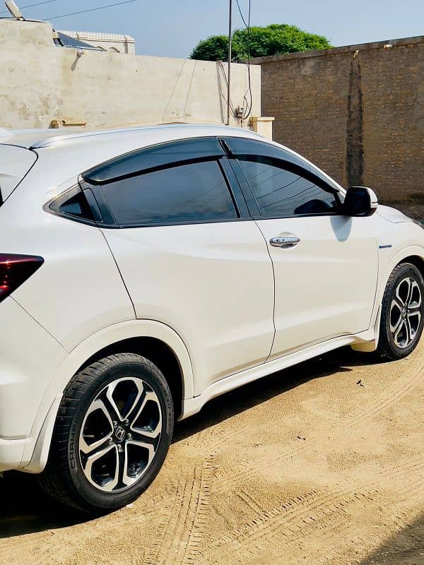 Honda Vezel 2014/16 total genuine granted 6