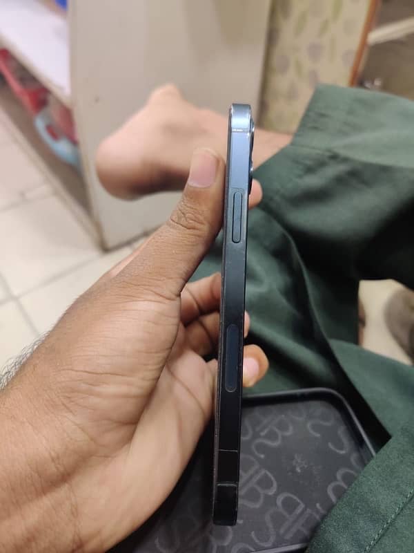 iPhone 12pro non pta 3