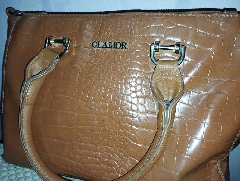 shoulder and hand bag. . . 4