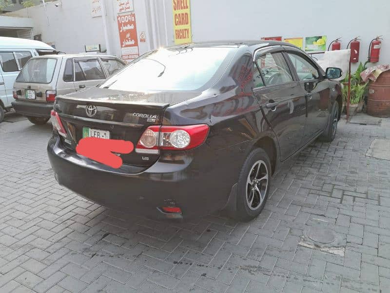 Toyota Corolla Altis 2011 5