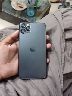 iPhone 11 pro max 256gb pta approved