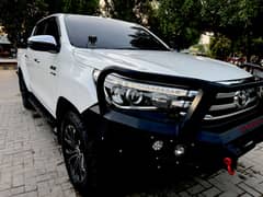 Toyota Hilux 2019 Revo V 2.8 Dual AC