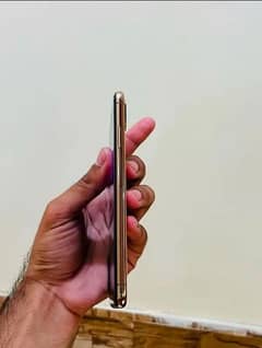 Iphone xs max Pta Approved 256gb  My WhatsApp 03054638321