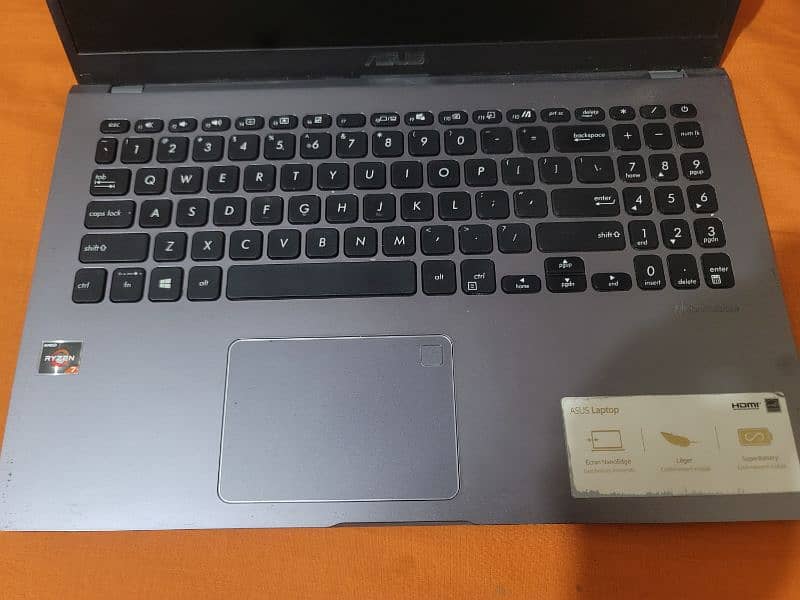 Asus VivoBook 14 2022 Ryzen 7 2