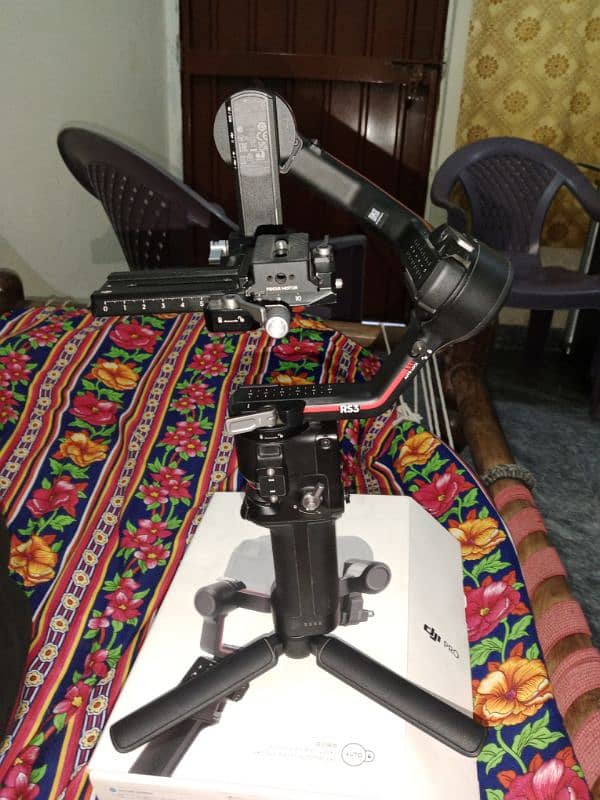 Gimbal DJI RS3 model 4