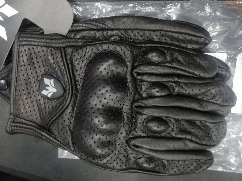 alpines fox leather gloves 1