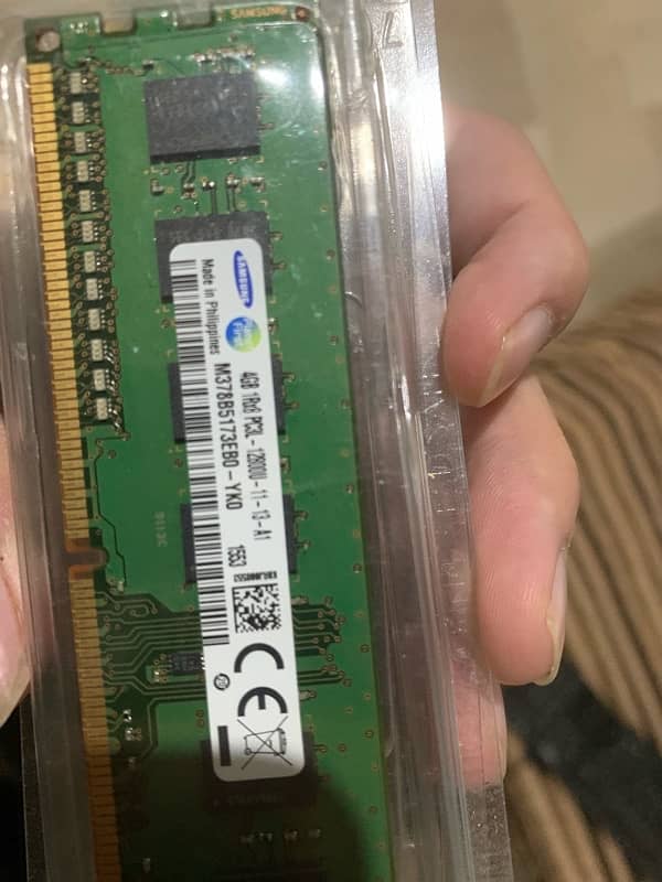 Samsung 4GB 2 stick RAM 1