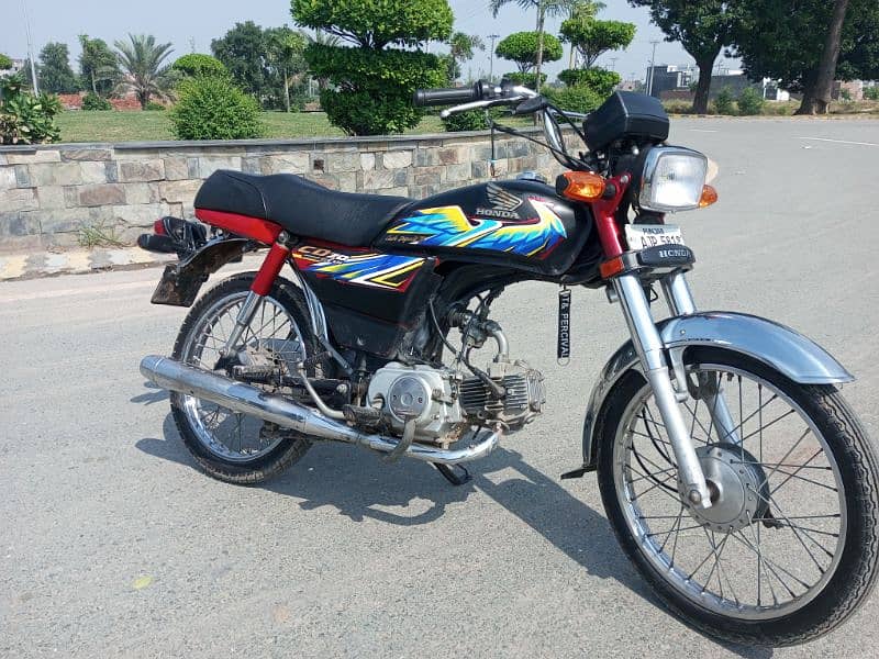 Honda 70 2021 Model Red Colour 1