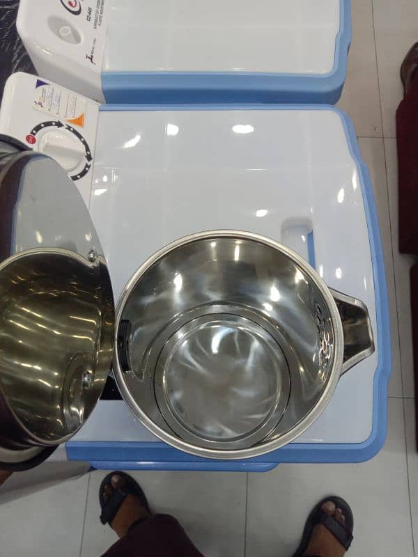 Electric kettle important 1 year warranty 03262581549 3