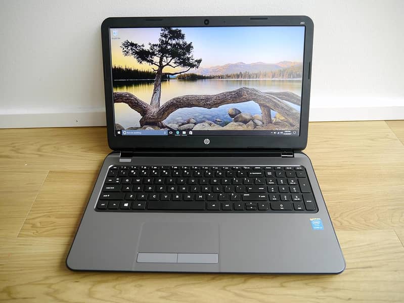 HP 250 G3 15.6" Notebook, Intel 4th Gen i3-4005U, 4GB RAM, 500GB HDD, 4