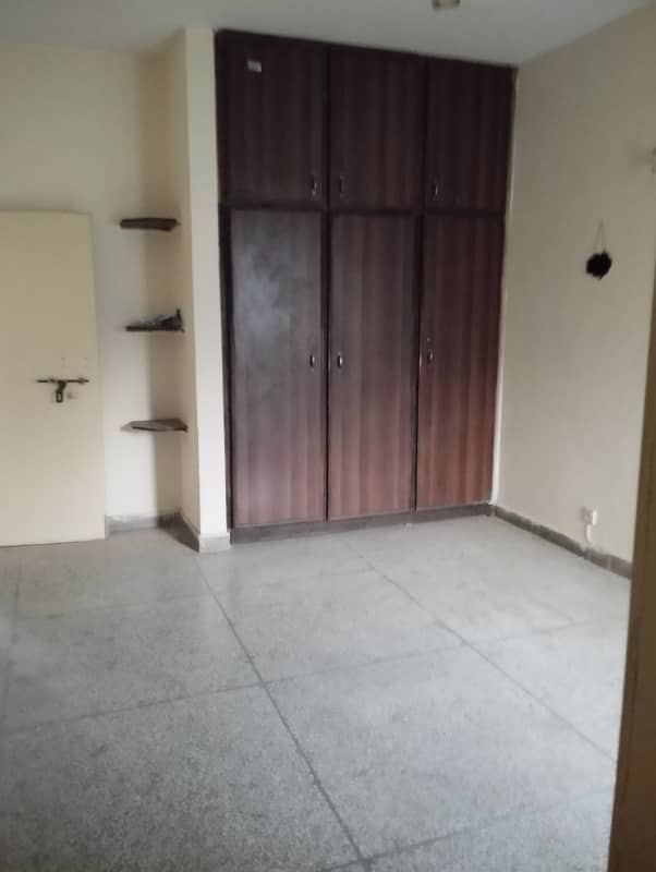 G11-3 FGEHF FLAT C type 3rd floor Room For Rent 5