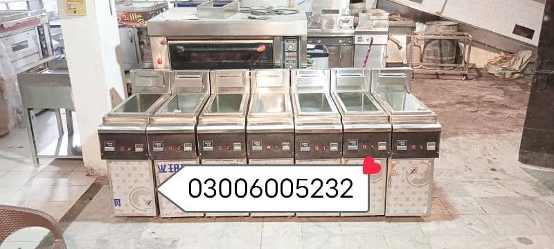 deep fryer 16 litter 2 year warant we hve pizza oven fast food machine 1