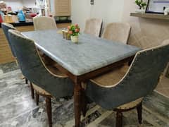 Luxury Dinning Table with Premium Quality 6  chairs