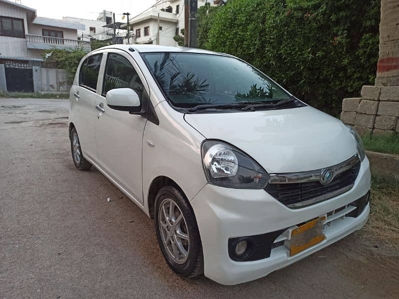 Daihatsu Mira 2015 3