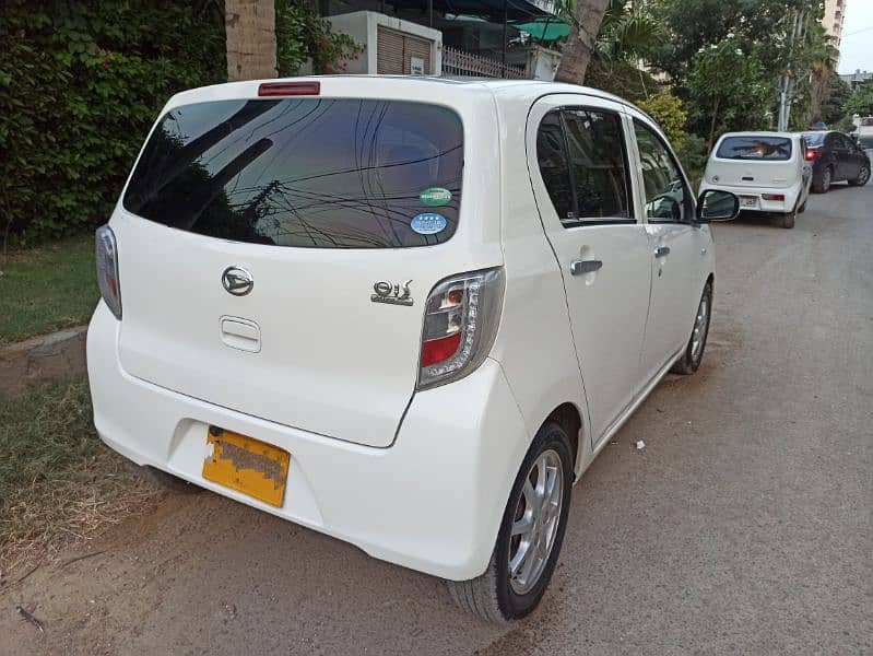 Daihatsu Mira 2015 5