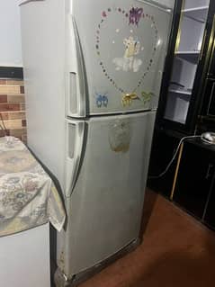 100% working Dawlance refrigerator