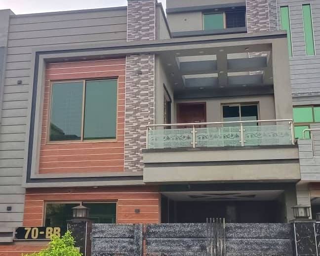 5 Marla Brand new House for Rent in Bahria Town Sector D 1