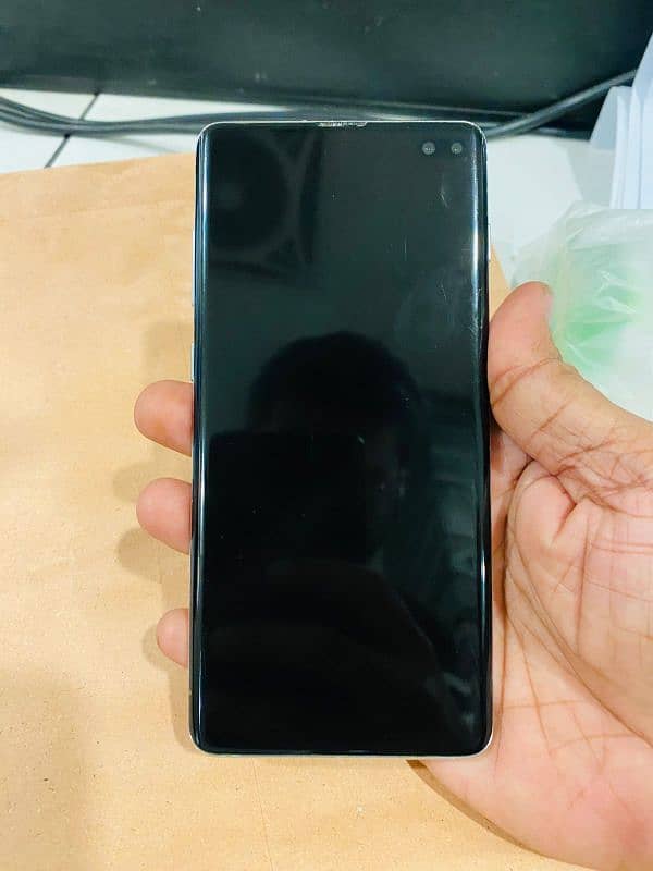 Samsung S10 plus 0