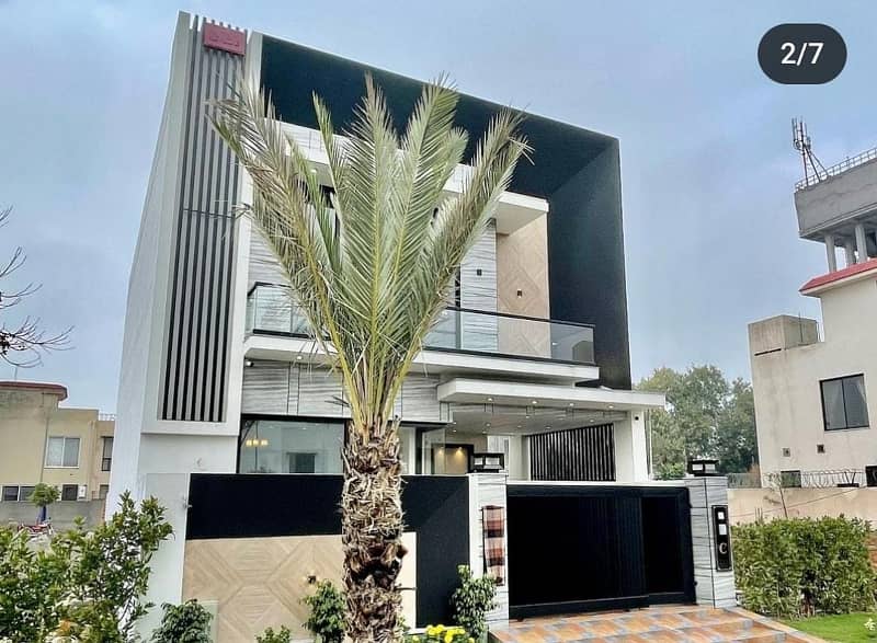 5 Marla Brand New Luxury House Available For Rent Top Location Of DHA Phase 9 Town Lahore. 3