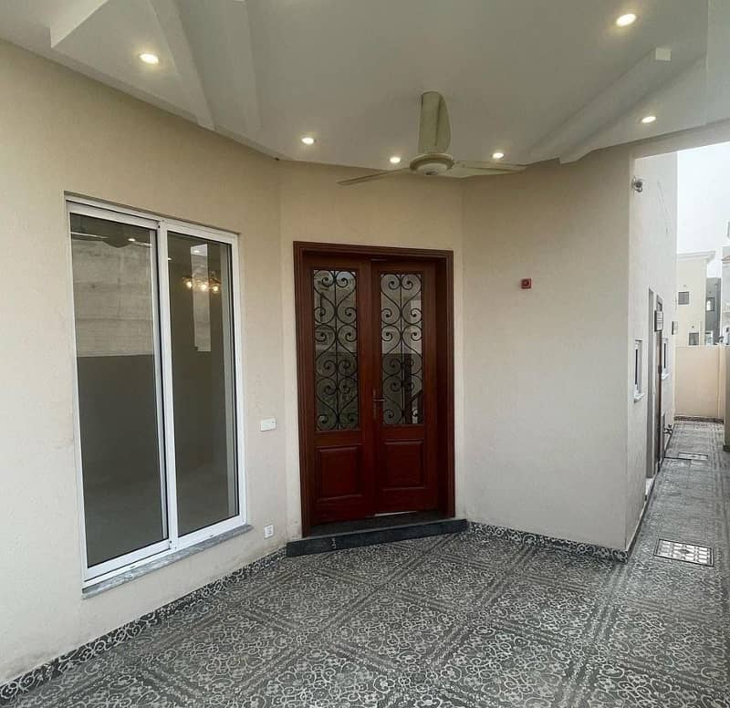 5 Marla Top Of Line Brand New Beautiful Modern Design House For Rent In Dha 9 Town Near Park Top Location 6