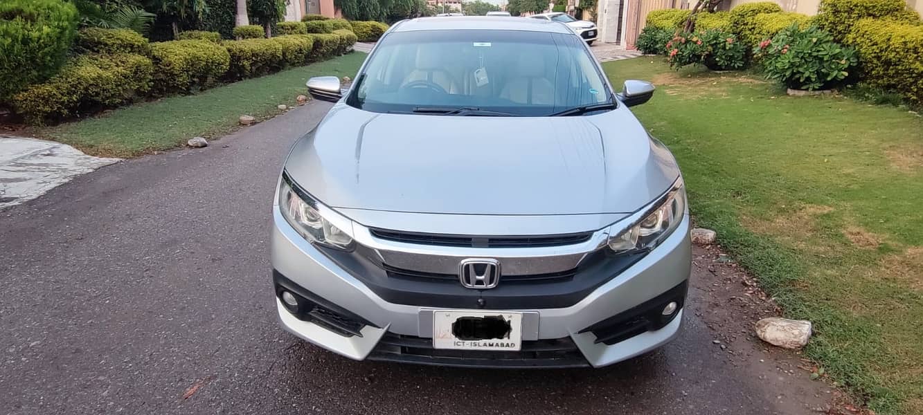 Honda Civic Oriel 1.8 i-VTEC CVT 2017 0