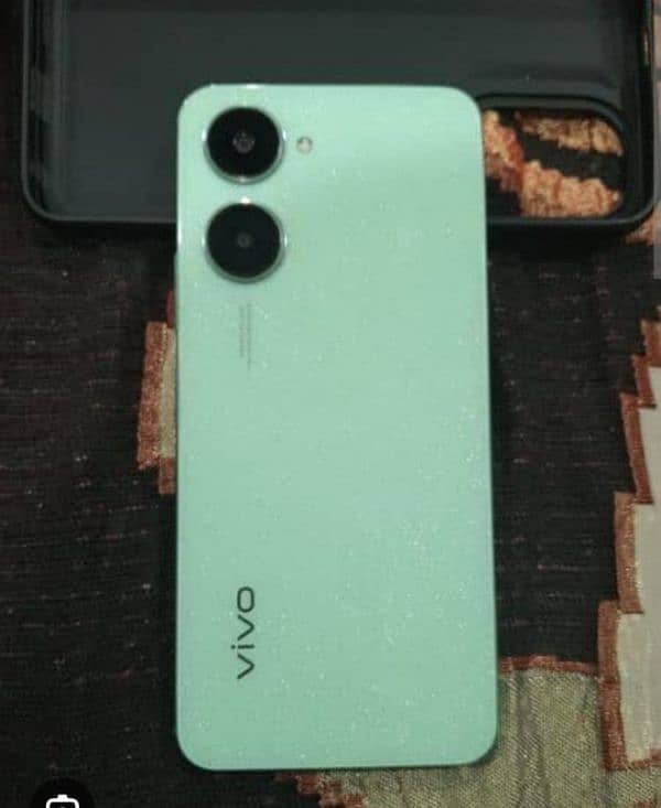 Vivo y03t just box open 1