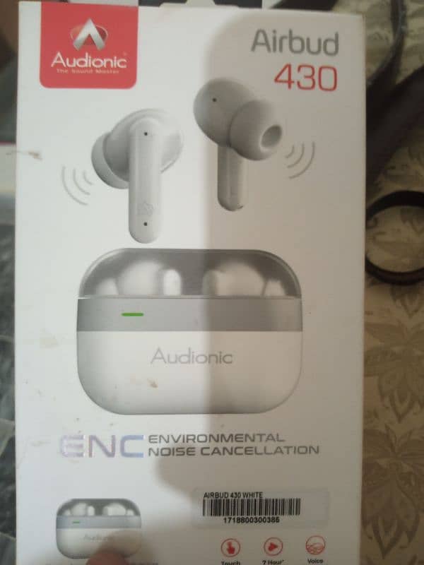 Selling Brand new Audionic Earbud 430 0