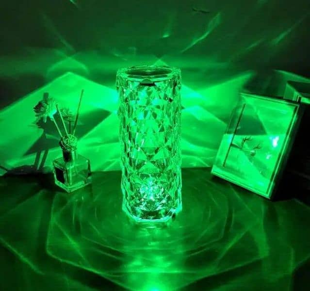 16 Colour Led Crystal Table Lamp 4