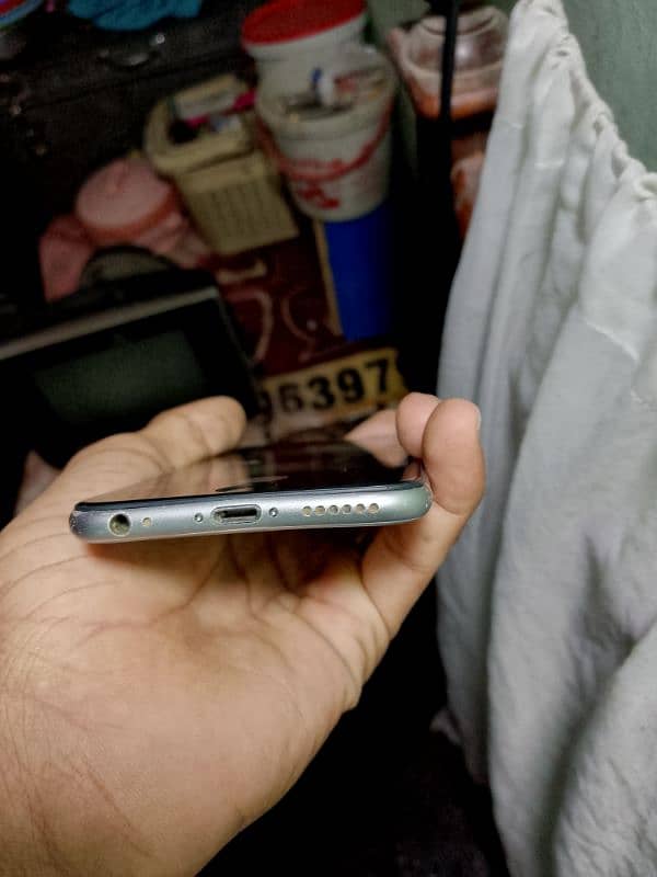 iPhone 6 32 GB non PTA non open all ok 7