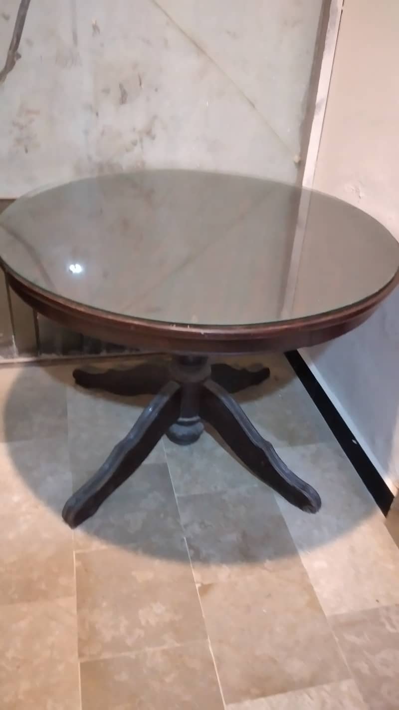 Wooden Round Dining Table 2