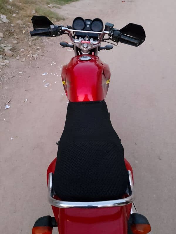 Yamaha ybr 125g(urgent sale) 6