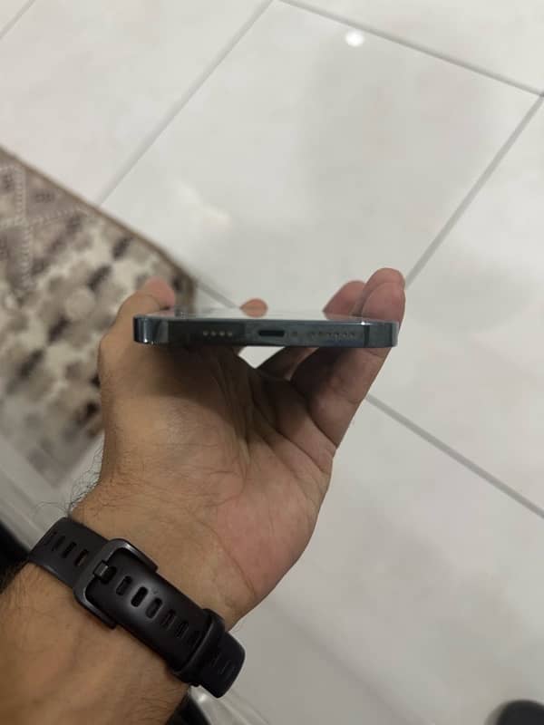 iPhone 12 Pro Max 256gb PTA Approved 6