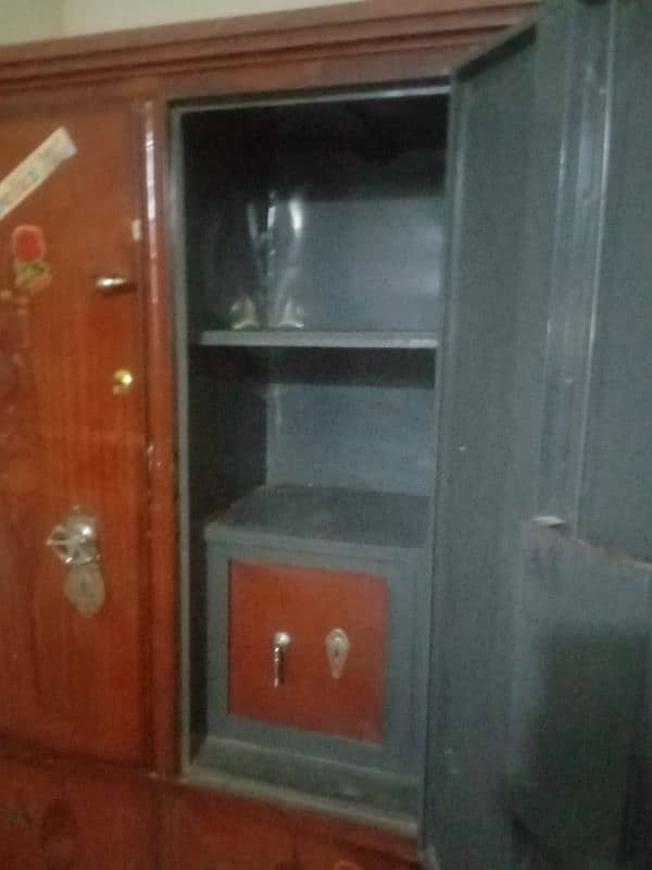 Solid Metal Almari for Sale - Durable and Spacious 2