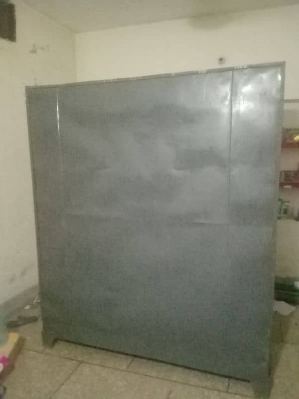 Solid Metal Almari for Sale - Durable and Spacious 5