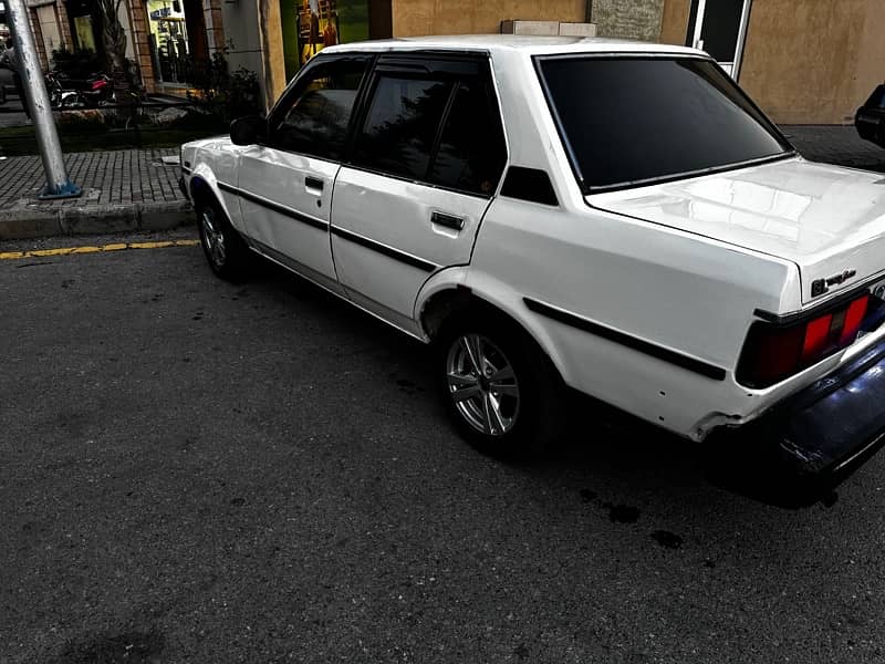 Toyota Corolla GLI 1982 Ke 70 5