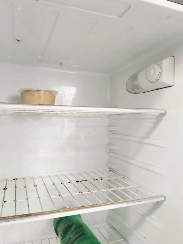 Refrigerator for sale 4