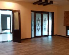 10 Marla Upper portion for Rent in Bahria Town 0