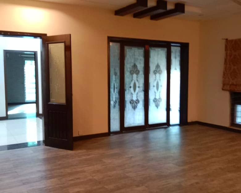 10 Marla Upper portion for Rent in Bahria Town 0