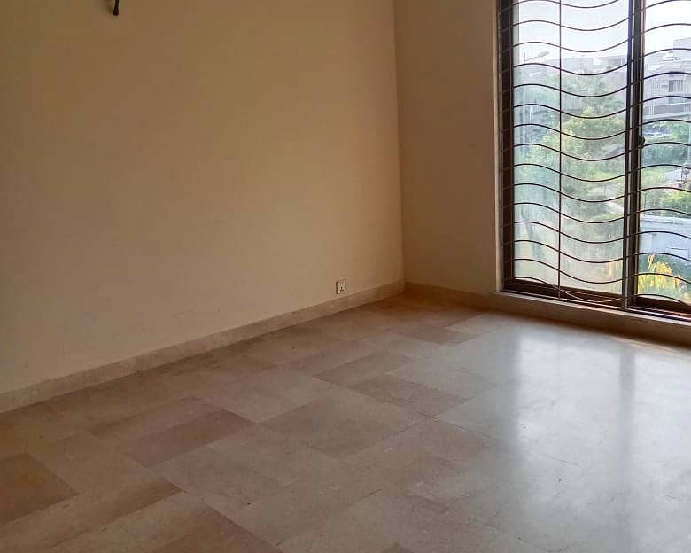 10 Marla Upper portion for Rent in Bahria Town 7