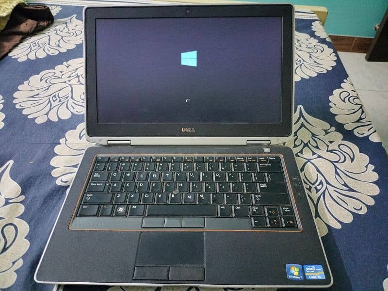 Dell Laptop core i5 2nd generation with ssd 0