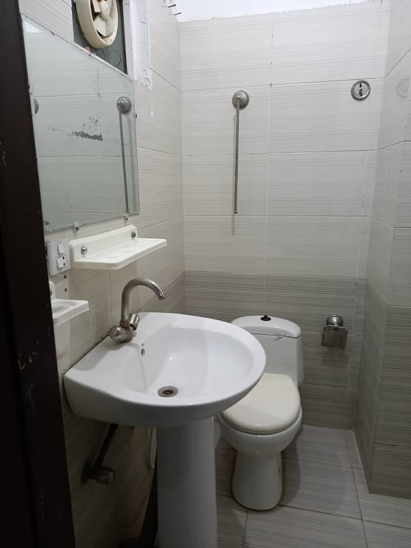 3 Bedroom Unfurnished Apartment Available For Rent in E/11/4 12